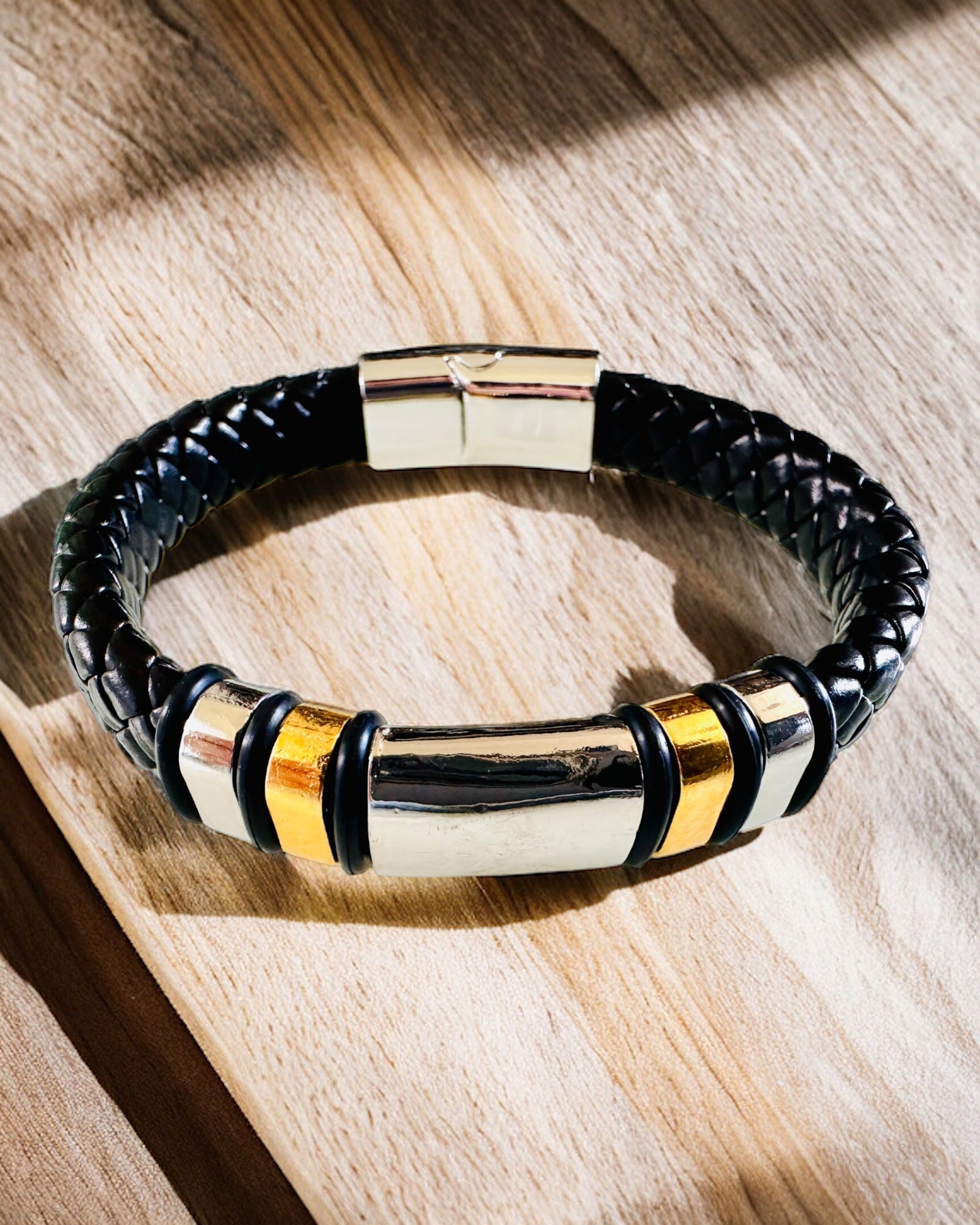 Fashionable Hip Hop Bracelet for Men with Custom Engraving and Magnetic Clasp – Choose Style with Silver or Gold Accents, 22cm PU Leather
