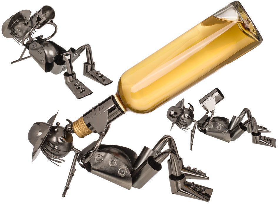 Metal wine holder - wanderer, customizable with engraving
