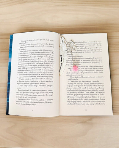 Creative Retro Style Bookmark with Feather and Butterfly Motif – Elegant Promotional Gift, Silver/Blue Color