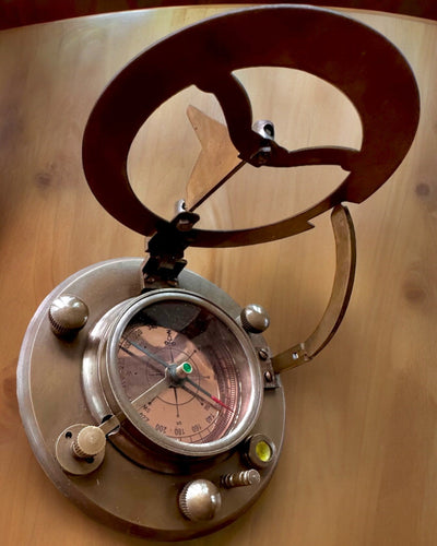 Captain's Compass "Explorer 2" - personalization option with engraving for a gift, 2 color variants to choose from