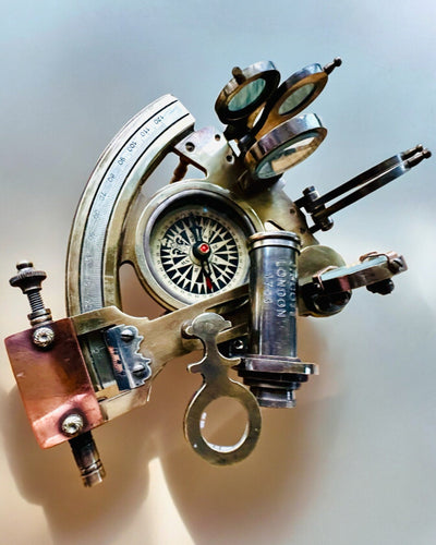 Sextant Premium with Antique Compass - personalization with engraving available