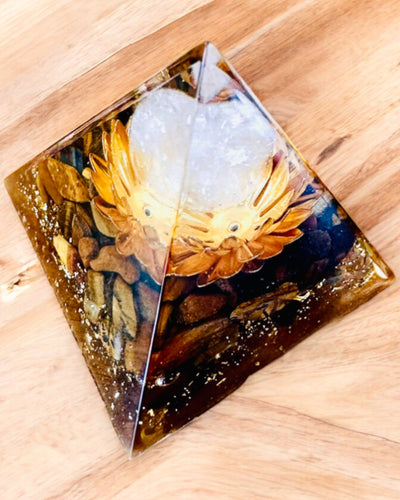 Crystal Pyramid of Prosperity Happy Crystal Ball, Tiger's Eye Stone, Copper Lotus