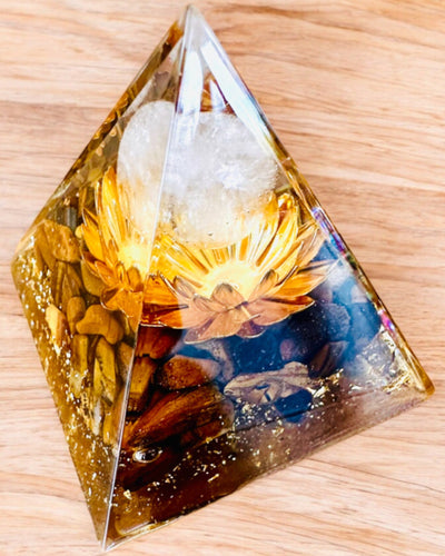 Crystal Pyramid of Prosperity Happy Crystal Ball, Tiger's Eye Stone, Copper Lotus