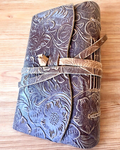 Premium Leather Notebook "Nature's Elegance" - 200 pages, 120g, notebook, sketchbook, 2 colors to choose from, personalization with engraving