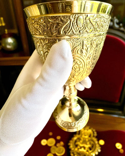 Royal Garden Goblet – hand-crafted brass goblet from India, customizable with engraving for a gift