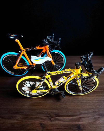 Miniature Metal Model Collectible Bicycle "Speed Rider 1.2" – personalization with engraving for a gift, 2 color variants