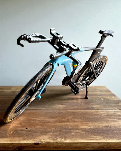 Miniature Triathlon Bicycle Model "SpeedStorm 1.2" personalization with engraving as a gift