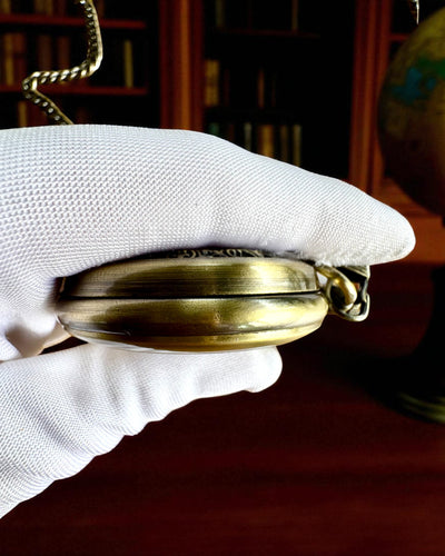 Pocket Watch "Veritas Tempus" – mechanical timepiece with engraving option for a gift, 2 variants to choose from