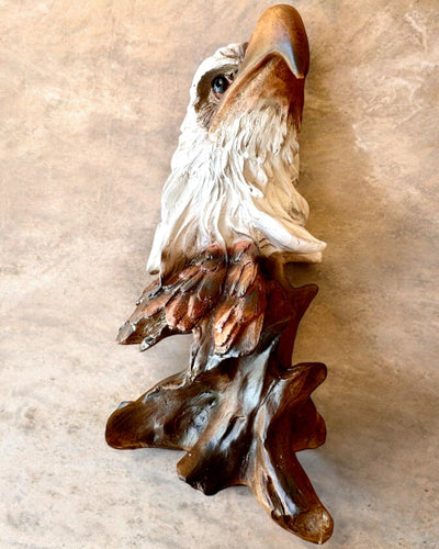Eagle of Freedom Resin Sculpture with Engraving Option for Gift 26.5 cm Height