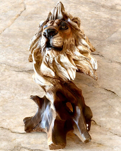 Lion Courage Resin Figurine, 28 cm tall, with engraving option for a gift