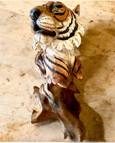 "Tiger King of the Jungle" Statuette with Engraving Option, 29 cm Tall Figurine, Gift Decoration
