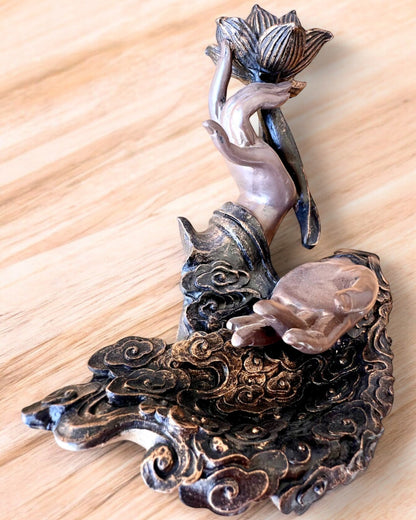 Mystical Hand - Incense Burner, Incense Holder with Flow, Customizable with Engraving for a Gift