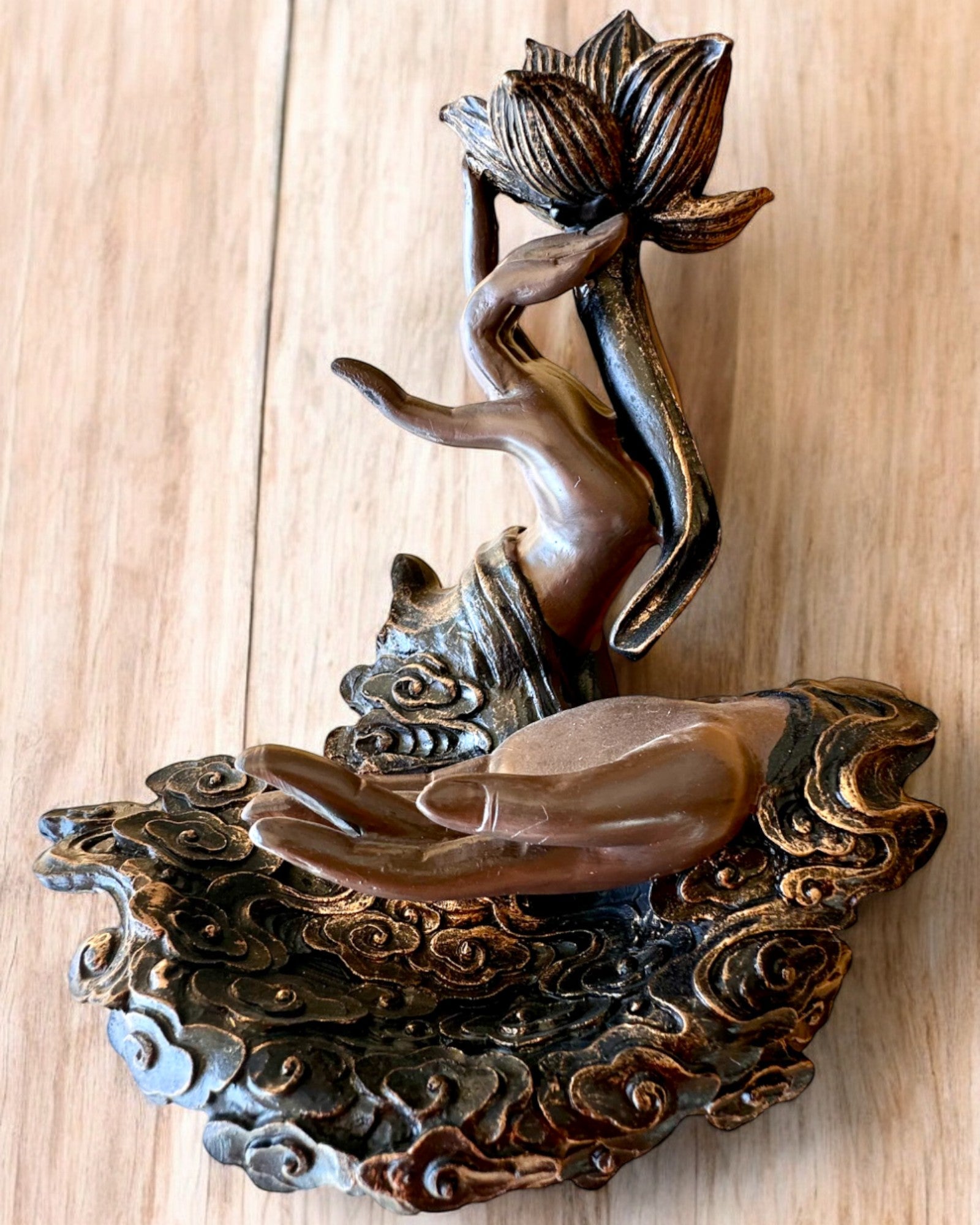 Mystical Hand - Incense Burner, Incense Holder with Flow, Customizable with Engraving for a Gift