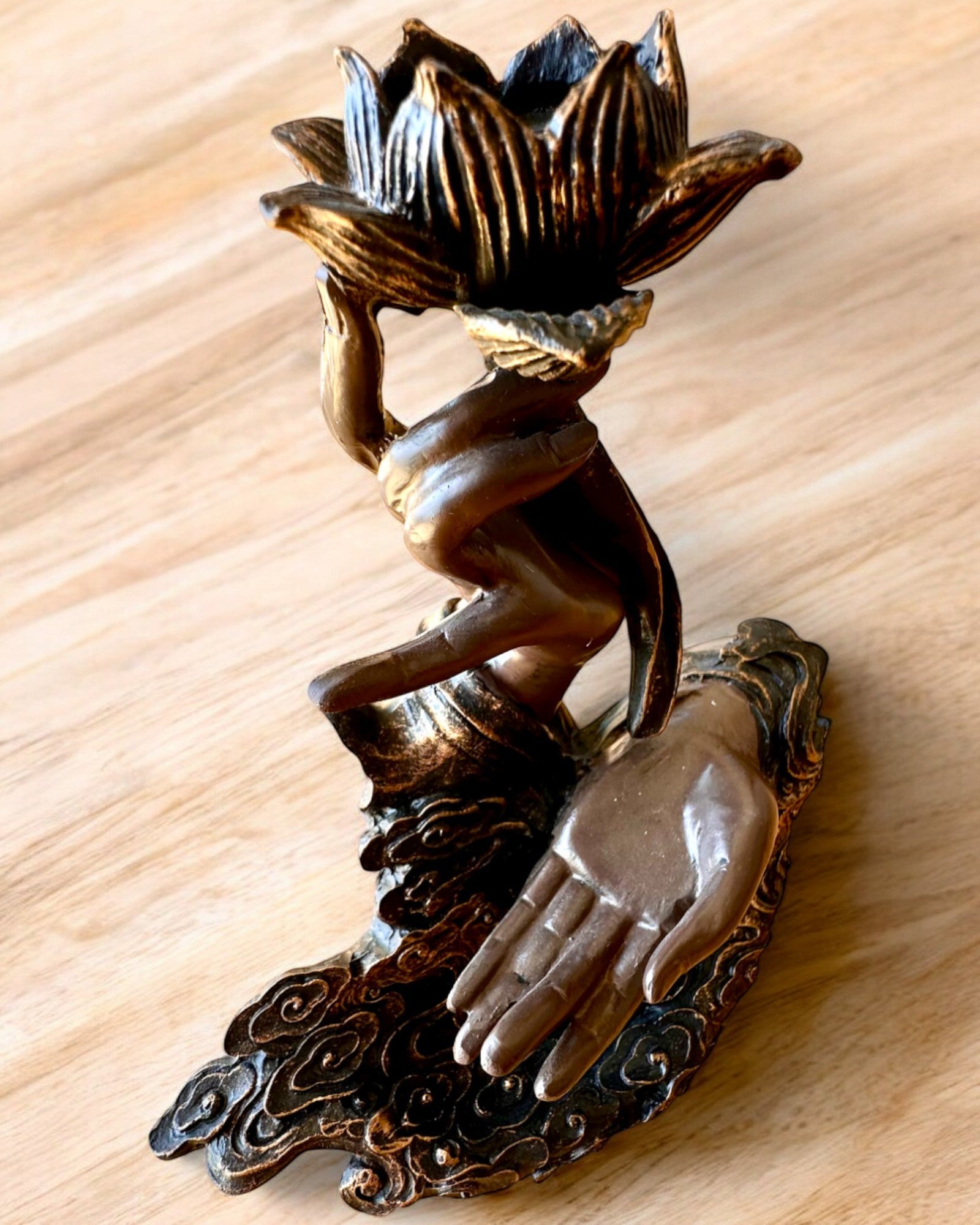 Mystical Hand - Incense Burner, Incense Holder with Flow, Customizable with Engraving for a Gift