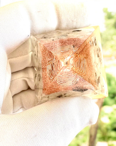 Orgonite Energy Pyramid "Copper Harmony"