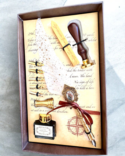 "Elegance in Practice" Calligraphy Set with Engraving Option, as a gift. 2 color variants to choose from.