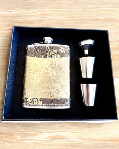 Elegant "Golden Rose" flask with a set of glasses, personalized engraving for a gift