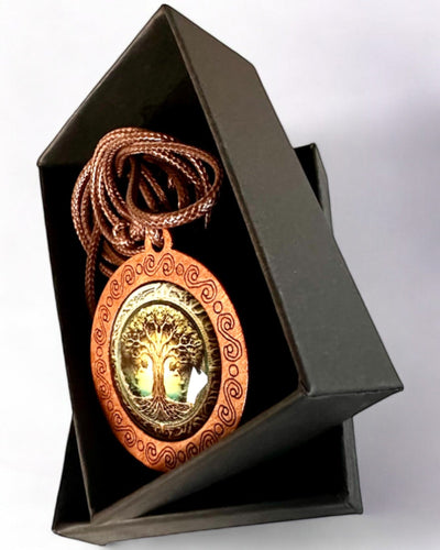 Amulet of Life "Tree of Ancestors" - Handcrafted Necklace with Wood and Glass, customizable with engraving for a gift