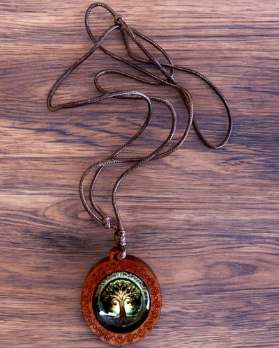 Amulet of Life "Tree of Ancestors" - Handcrafted Necklace with Wood and Glass, customizable with engraving for a gift