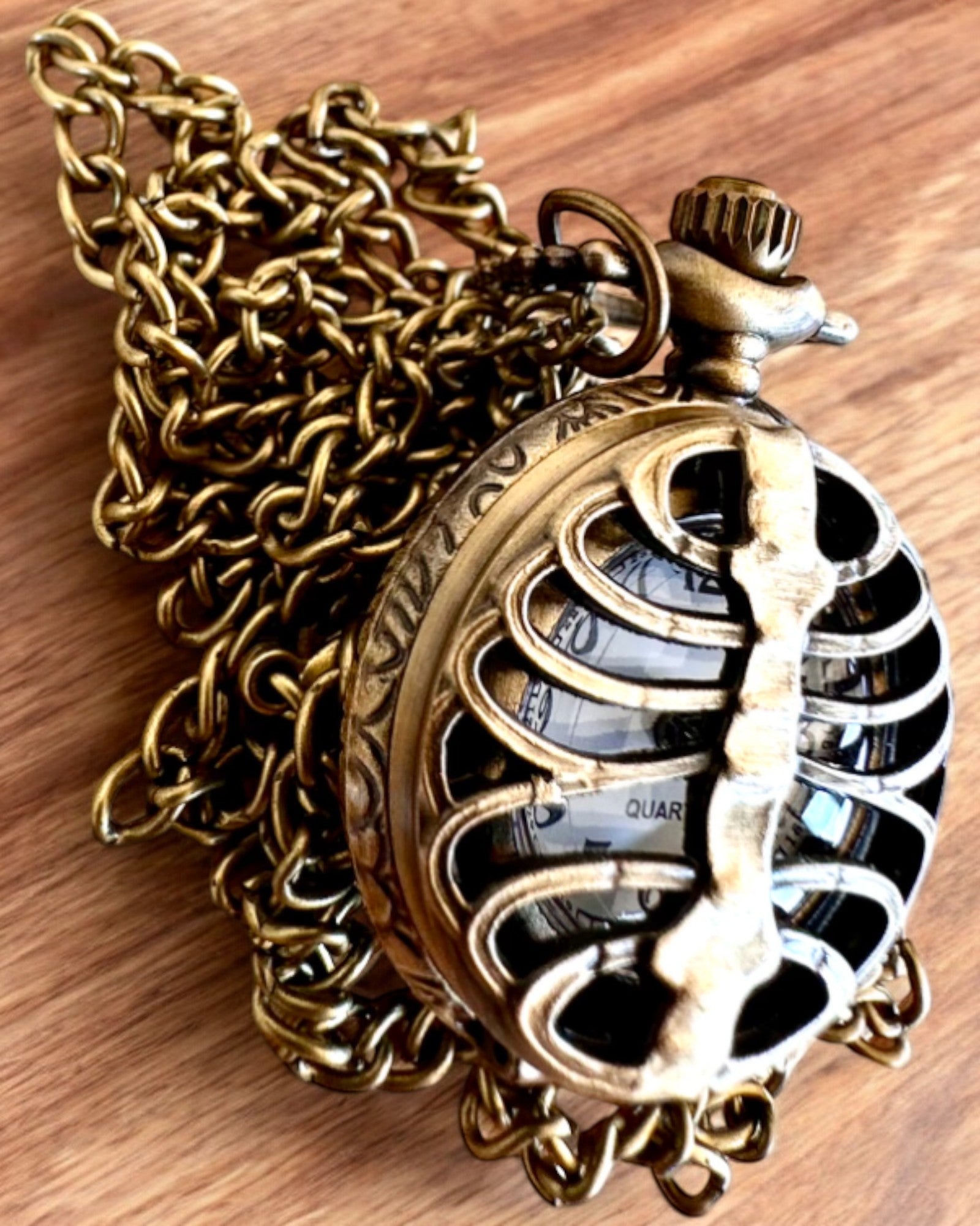 Pocket watch "Rybia Łuska" with engraving option for a gift