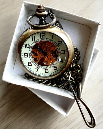 Classic Pocket Watch "Oldtimer" - stylish retro elegance, customizable with engraving for a gift