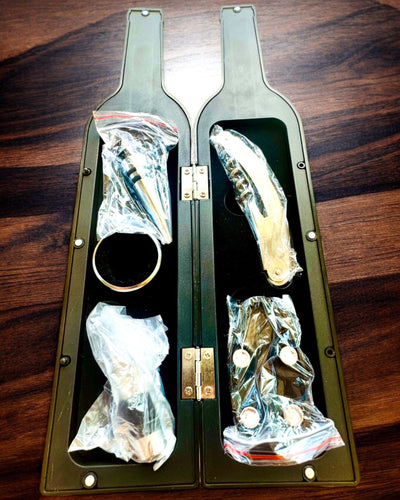 "Sommelier's Delight" Wine Set - personalization with engraving available for a gift