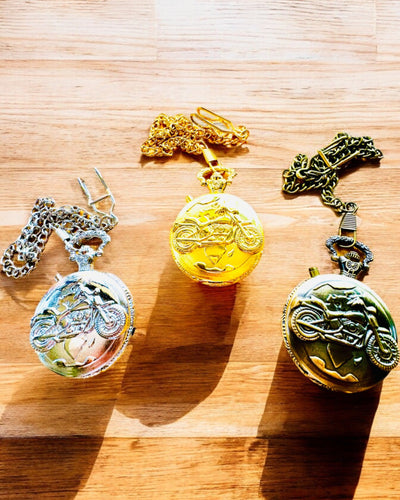 Pocket Watch "Motocyklowy Elegancik 2" – Engraving for a gift, 3 color variants