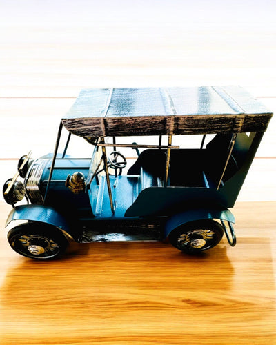 Classic Retro Car Model - Three Variants with Engraving Option for a Gift