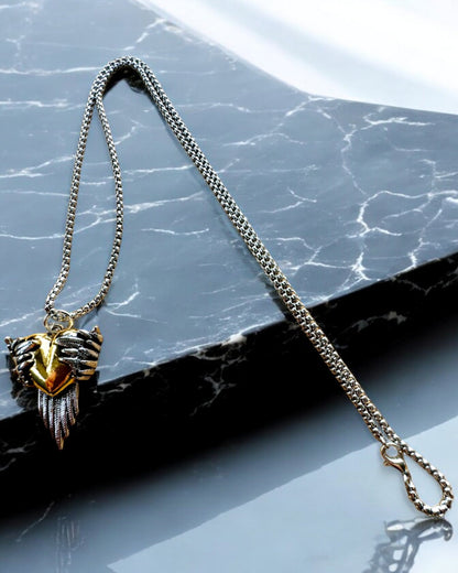 "Heartpiercer Amulet – Dark Wings of Love", personalization option with engraving for a gift.        4o