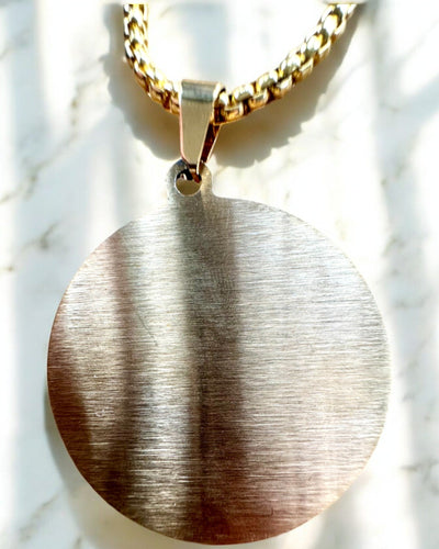 Amulet of Mysterious Power - Necklace with Engraving, 2 color variants to choose from