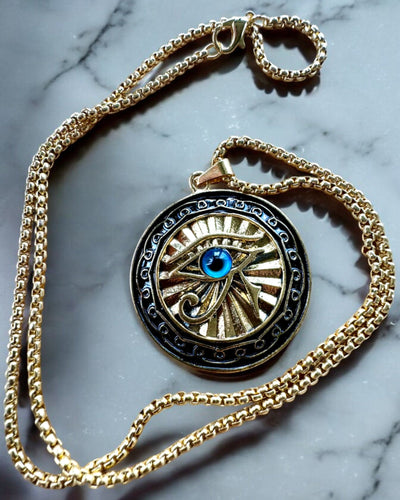 Amulet "Oko Horusa" - Elegance and Protection, customizable with engraving for a gift