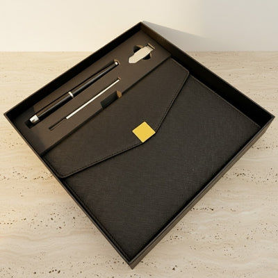 Elegant Premium Gift Set – A5 Notebook with Pen and 16GB Flash Drive in Box – Black and Gold – EE9