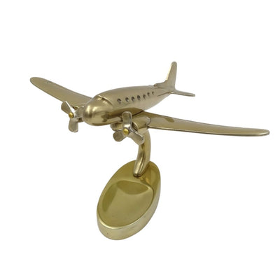 Large metal model of a twin-engine aircraft – 90549