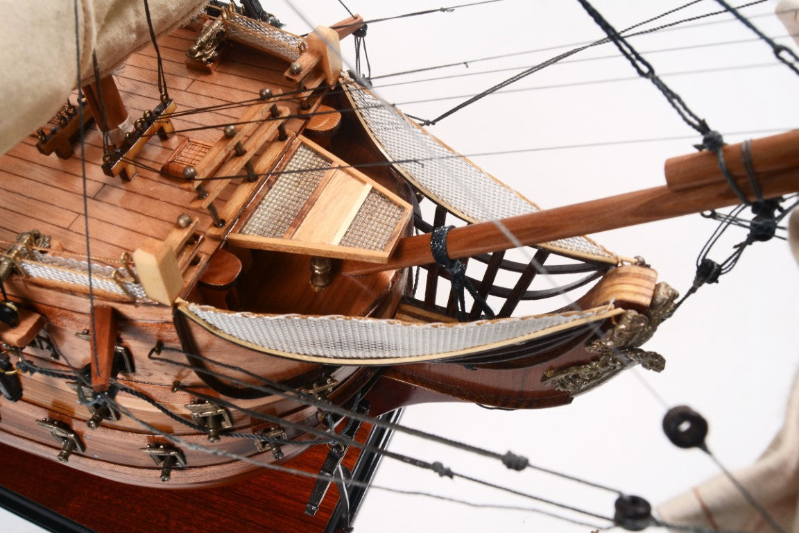 Exclusive model of the HMS Victory sailing ship VIC80R