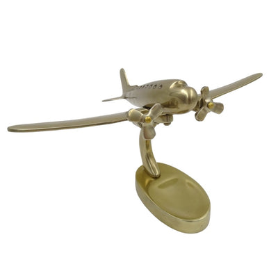 Large metal model of a twin-engine aircraft – 90549