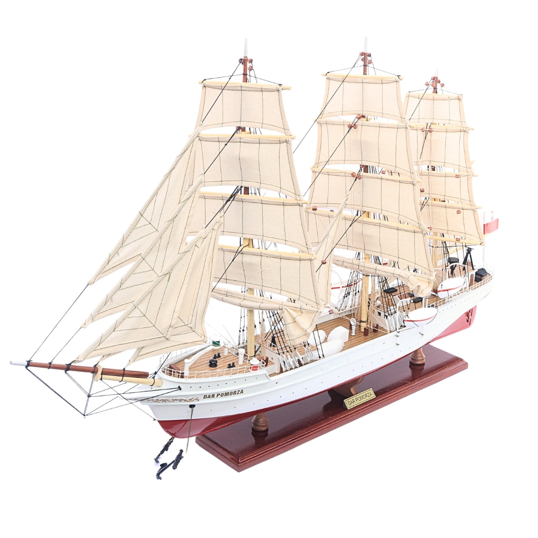 Exclusive 82 cm Dar Pomorza sailing ship model with the option of personalization by engraving