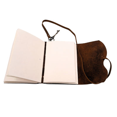 Retro Leather Notebook with Key and Strap 200 Pages 18 x 13 cm - AH02