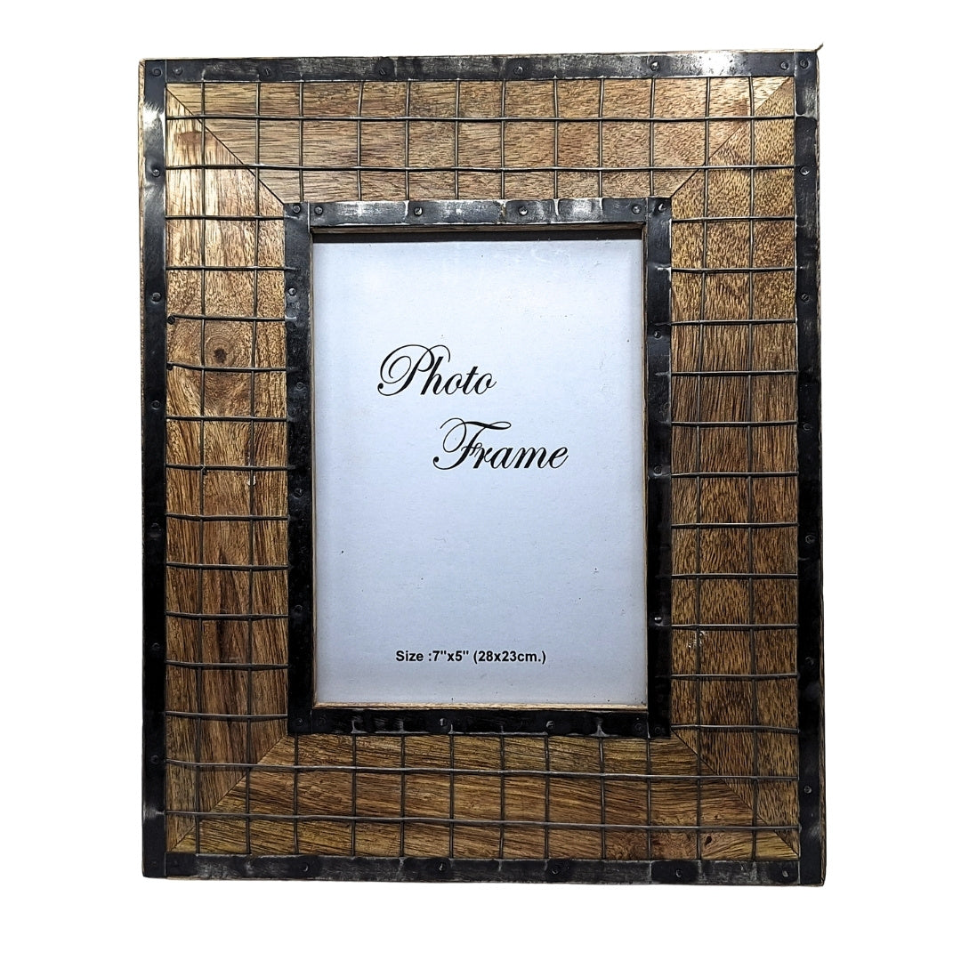 Wooden Photo Frame - photo size 13 x 18 cm - A-1639