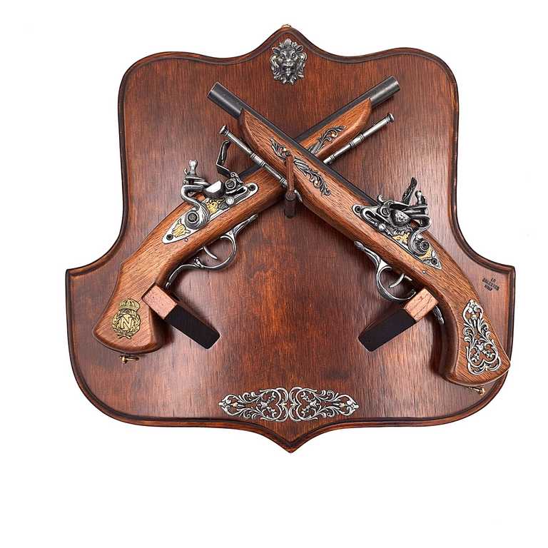 Replicas of 2 Flintlock Pistols on a Hanger – for Wall Mounting – TR-237