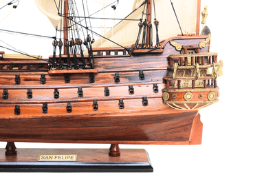 Exclusive San Felipe sailing ship model - SF4, with the option of personalization by engraving