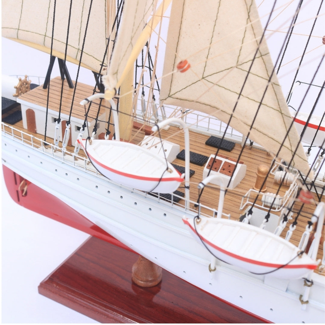 Exclusive 82 cm Dar Pomorza sailing ship model with the option of personalization by engraving