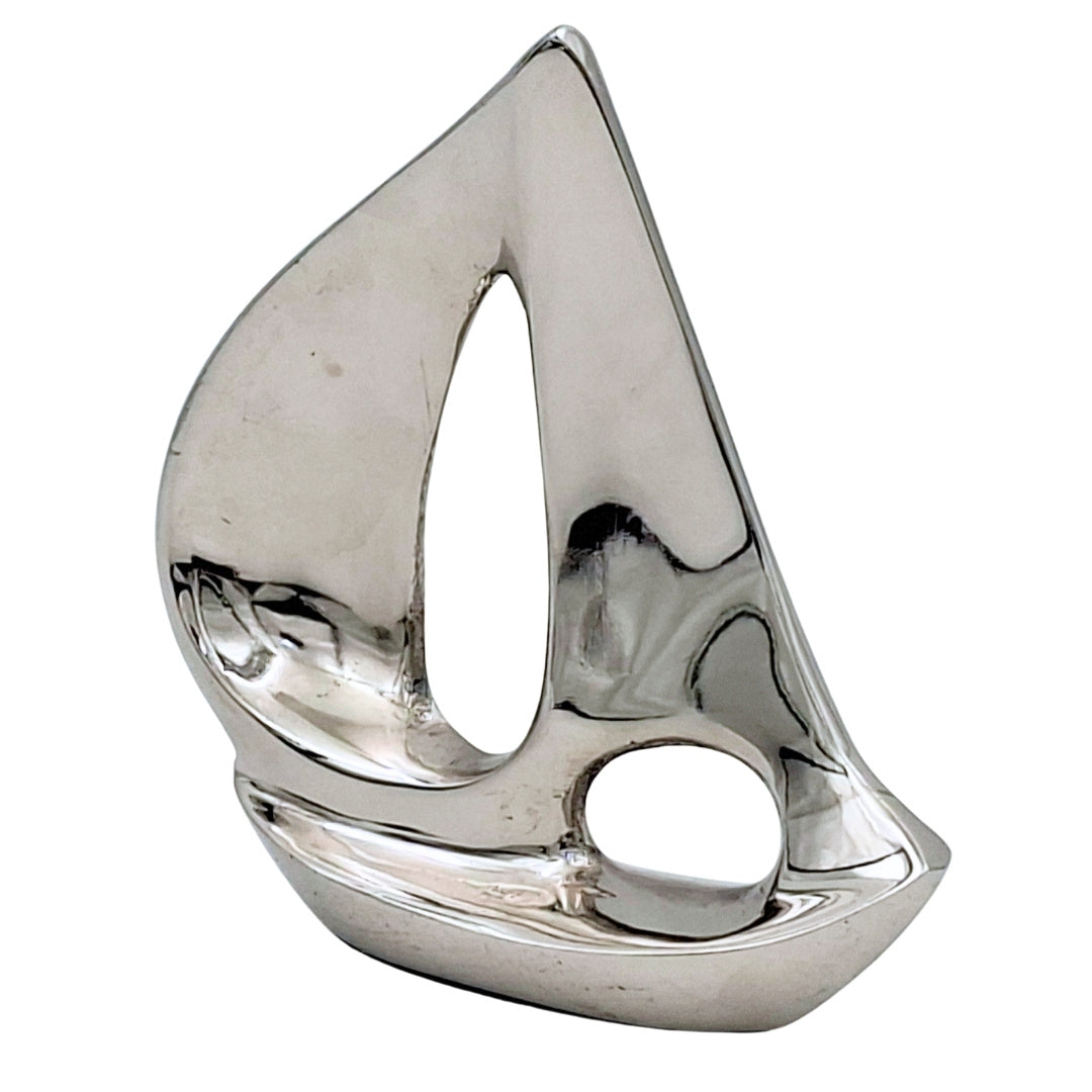 Elegant Silver Aluminum Yacht 12.5 cm with Engraving Option