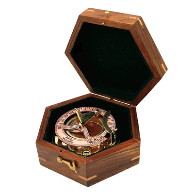 Brass Compass with Sundial in an Elegant Wooden Box - Perfect Personalized Gift with Engraving Option - Retro Style, Classic Craftsmanship, High Quality