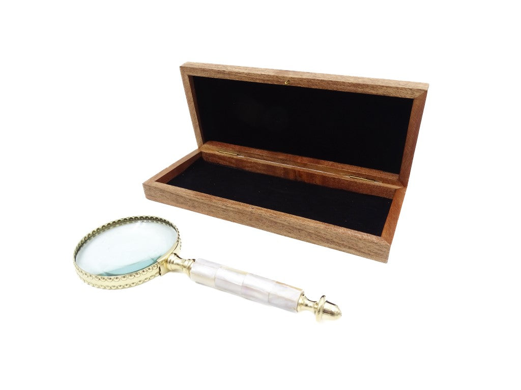 Reading Magnifying Glass NC2684