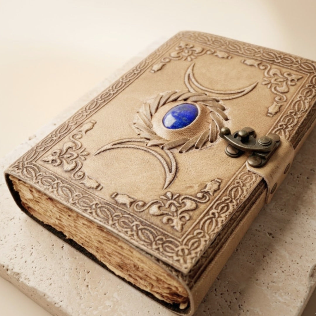 Retro Leather Notebook with Stone and Moon Phases – 200 Pages 150 GSM – H076
