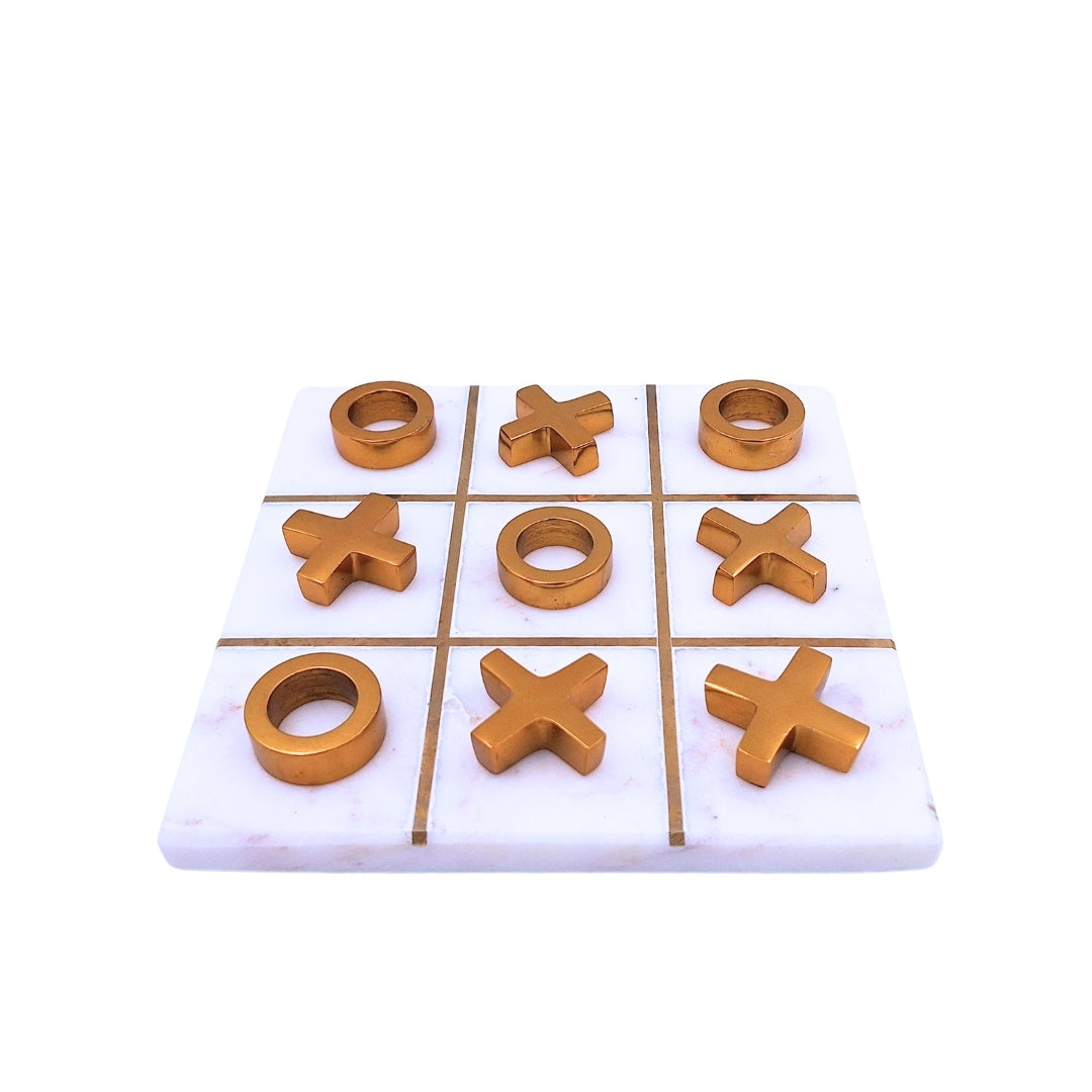 Tic-Tac-Toe on a Marble Base – 1598