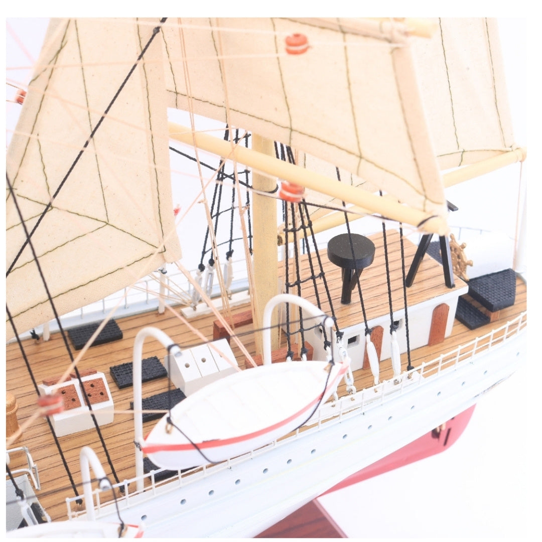 Exclusive 82 cm Dar Pomorza sailing ship model with the option of personalization by engraving