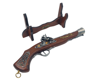Large Italian Pistol on Stand - 17th-Century Replica – 163S