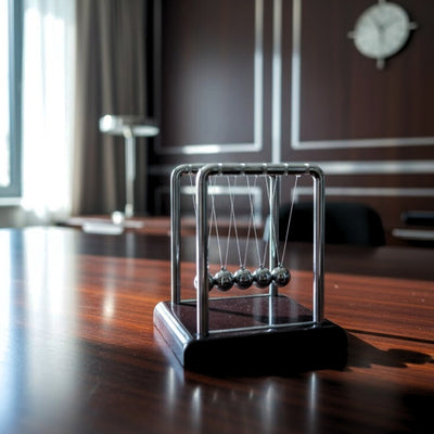 Newton's Cradle – Desk Gadget - YG002C