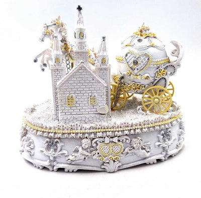 Wedding Carriage Music Box, Decoration, Gift for Newlyweds – 14279